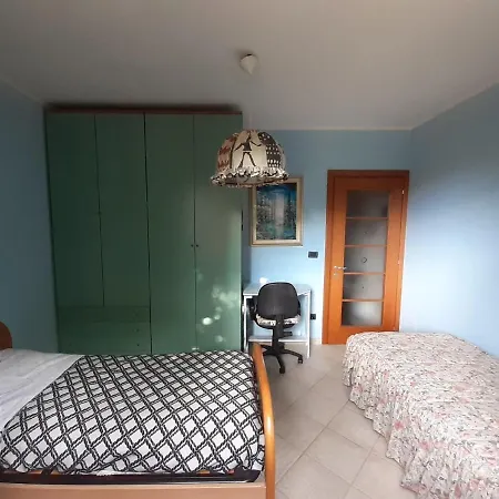 Hotel Stanza Nel A 14km Da Torino La Loggia